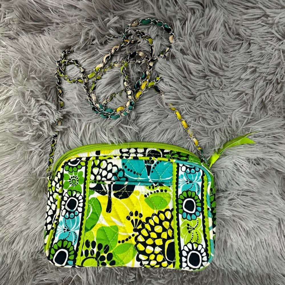 Vera Bradley- Crossbody Bag - Chain Strap